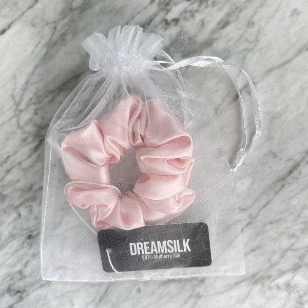 DREAMSILK Pink Silk Scrunchie — Regular