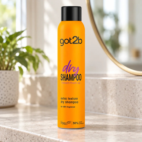 Got2b Extra Texture Dry Shampoo — 200 ml on a bathroom vanity.