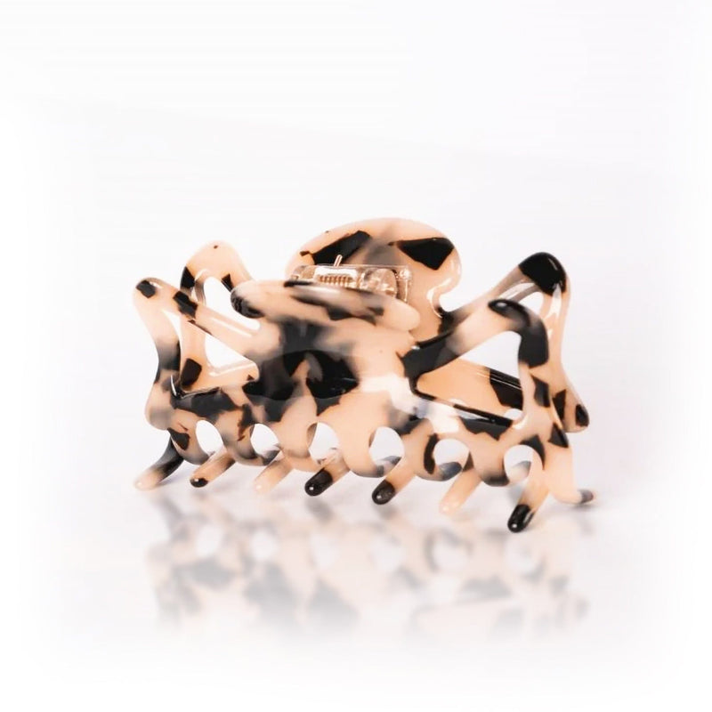 Acetate Hair Claw – 7 × 4cm